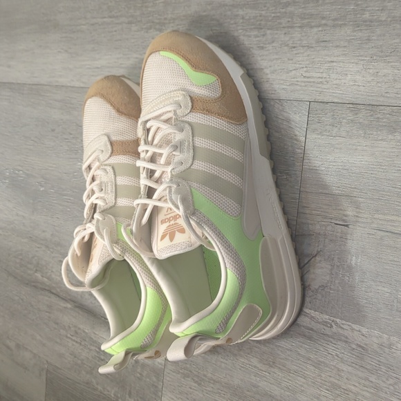 Adidas ZX 700 HD Mesh Running Sneakers - Picture 2 of 9